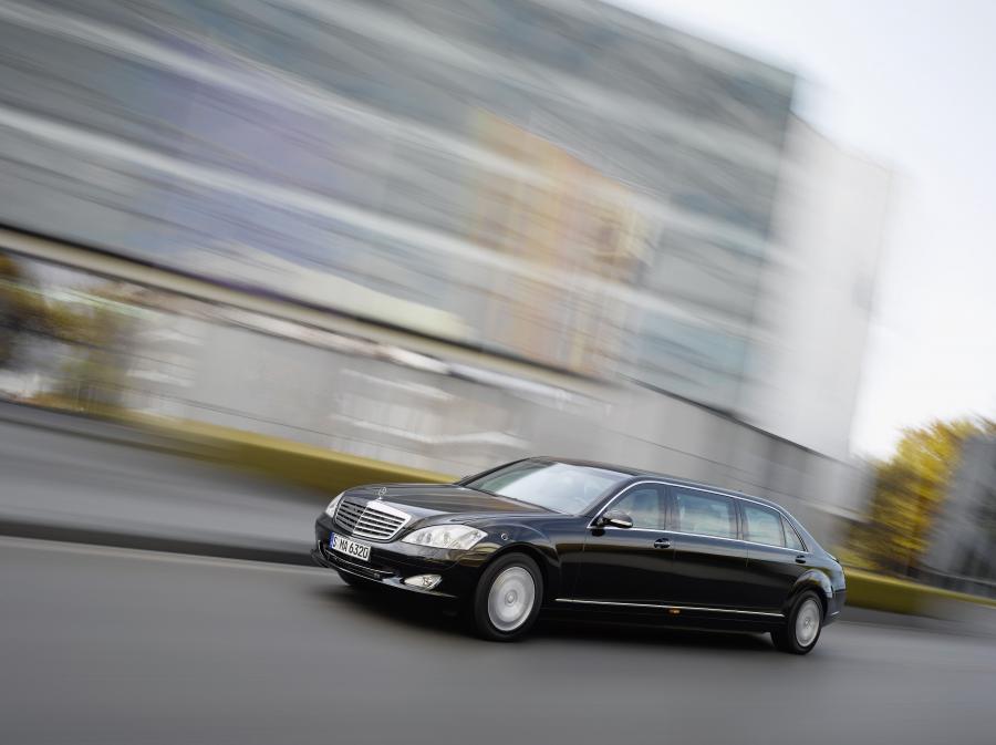  Mercedes-Benz S600 Pullman Guard 2008 года  (фото 21 из 25)